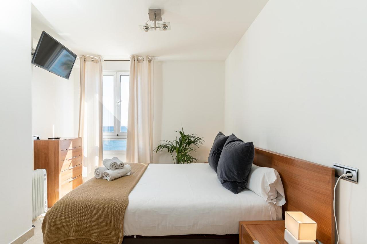 Monko On The Rock Apartment Torremolinos Bagian luar foto