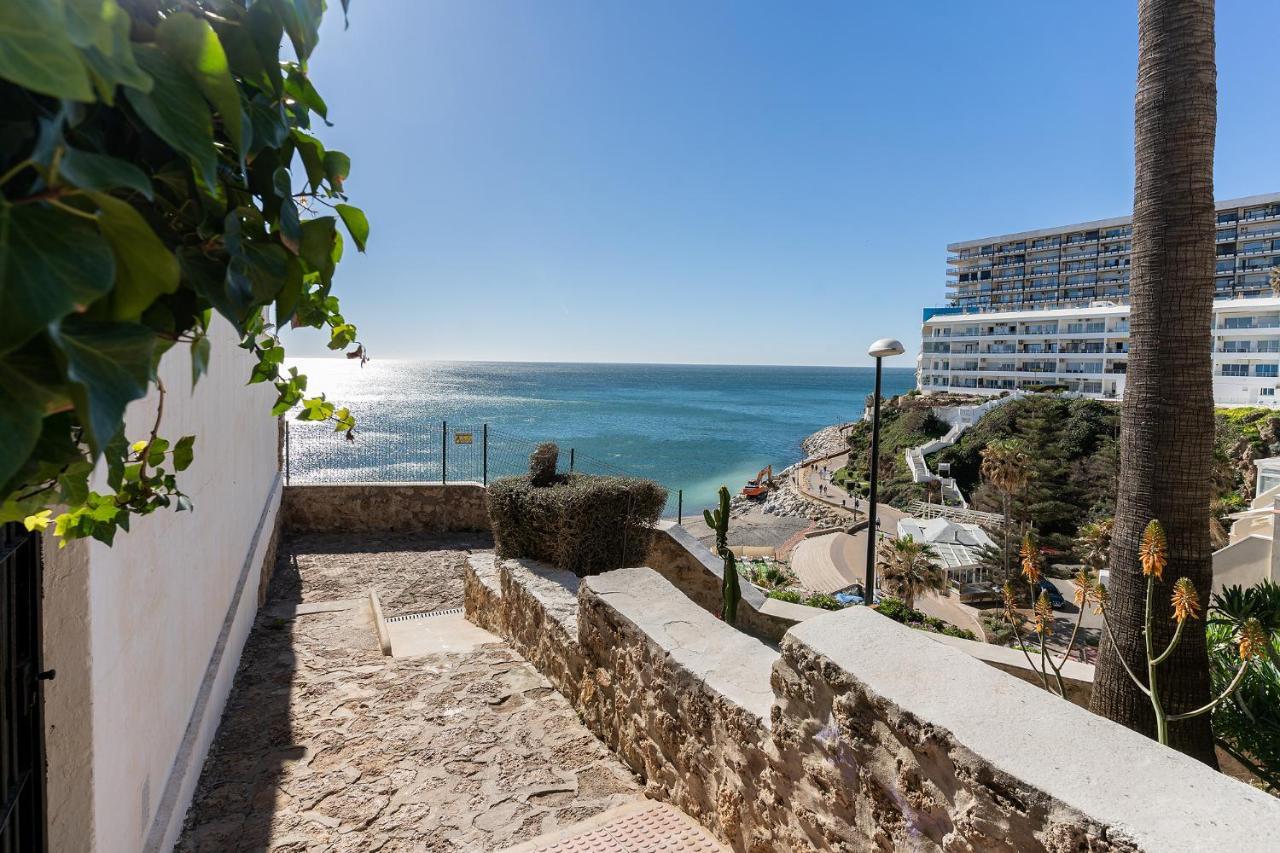 Monko On The Rock Apartment Torremolinos Bagian luar foto