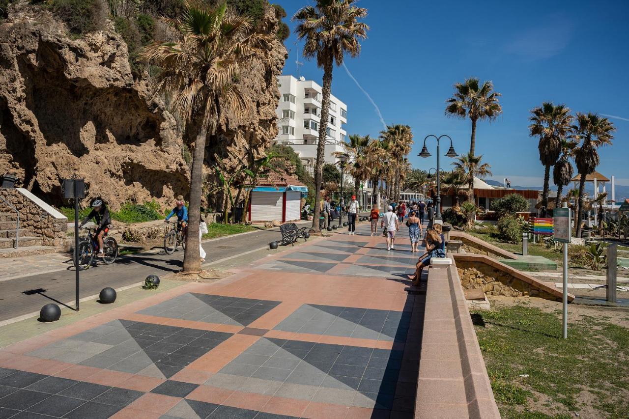 Monko On The Rock Apartment Torremolinos Bagian luar foto